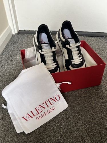 Valentino garavani freedots - valentino,