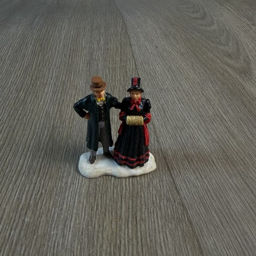 Lemax christmas village - lemax,