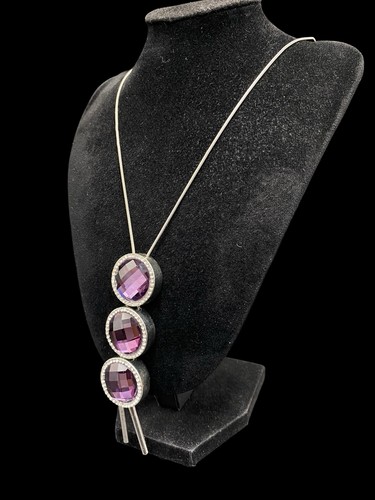 Silver tone necklace with - necklace,