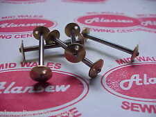 5 X VINTAGE JONES FAMILY CS