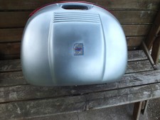 Kappa 44 litre top box. Sturdy top box with 2 keys immaculate inside