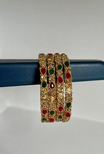 Gold bangles set size 6 - gold,