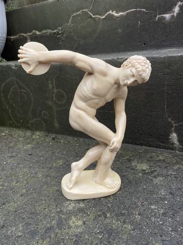Discus thrower discobolos - discus,