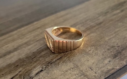 Gents heavy 9ct gold diagonal - heavy,