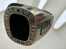 LA GUARDIA COMMUNITY COLLEGE