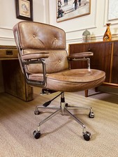 EAMES ES104 LOBBY CHAIR BROWN