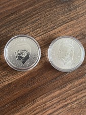 2026 1oz Silver Britannia x 2 Coins in Capsules Royal Mint .999 fine silver
