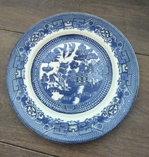 Vintage 1940s Swinnerton's 9" Rimmed Plate Blue & White Old Willow VGC