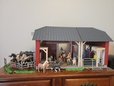 schleich Farm, Barn, Animals