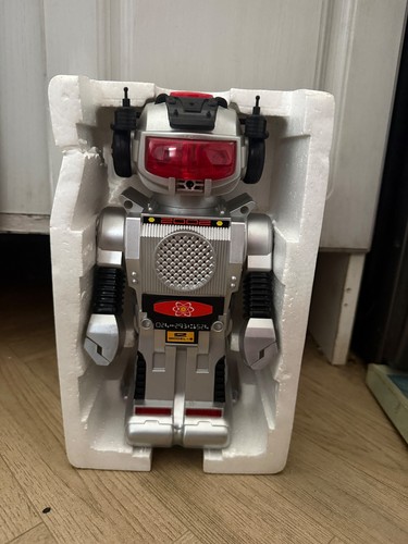 Vintage magic mike - robot, 2002