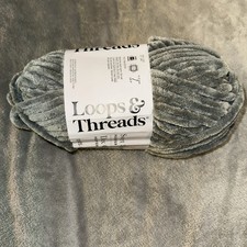 Loops & Threads Laine Yarn