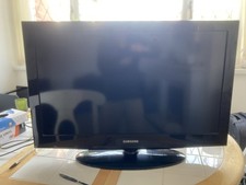SAMSUNG 32 INCH TV BLACK
