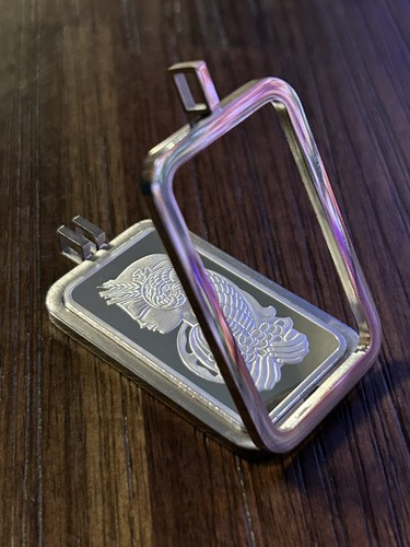 Pendant bezel with pamp - pendant,