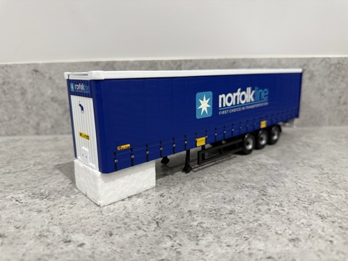 Corgi tri axle curtainside - tri-axle,