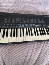 Yamaha PSR R18 Electronic