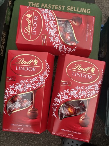 Lindt milk chocolate truffles - milk,