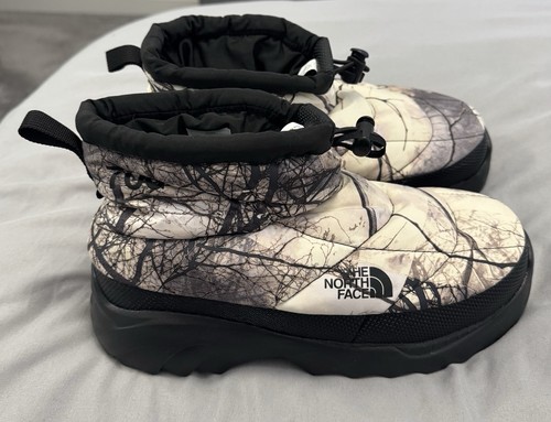 The north face nuptse - the,