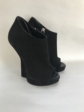 $1399 Giuseppe Zanotti 36.5
