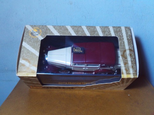 Ixo museum mus008 isotta - 1/43,