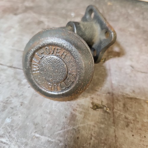 Vintage roll over cast iron - cast,