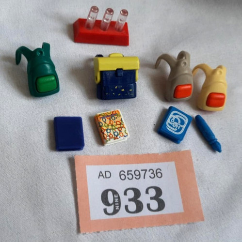 Playmobil mixed school