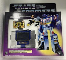 Transform G1 Soundwave reissue