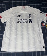 Liverpool FC 2019/20 Medium