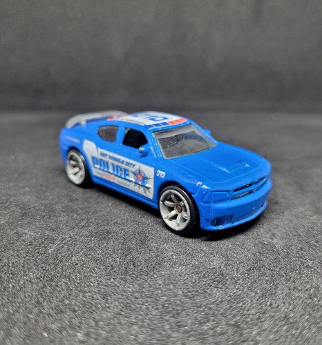 Hot wheels dodge charger - wheels, srt8