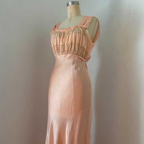 Vintage 1930s 1940s pink - 1930s,