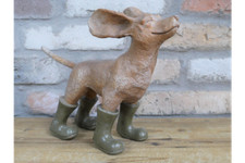 Dog statue ornament - statue, in