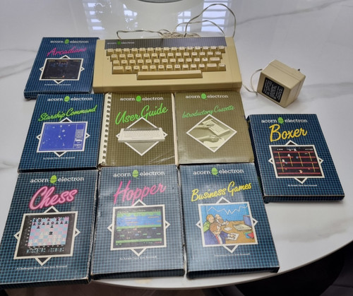 Acorn electron computer bundle - computer,