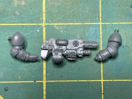Warhammer 40k space marine - space,