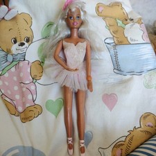 vintage Sindy Doll 1995 Hasbro