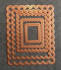 Scalloped rectangle nesting