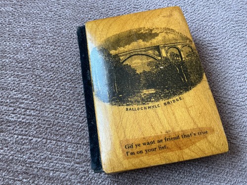 Mauchline transferware needle - mauchline,