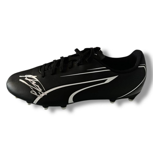 Kalvin phillips hand signed - kalvin,
