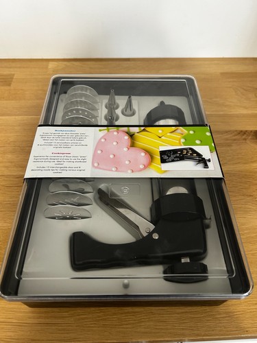 Biscuit cookie maker press - biscuit,