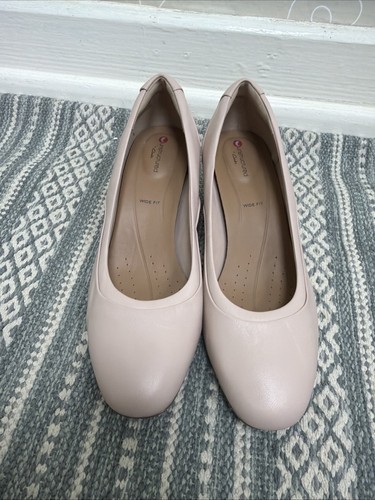 Clarks unstructured size - clarks,