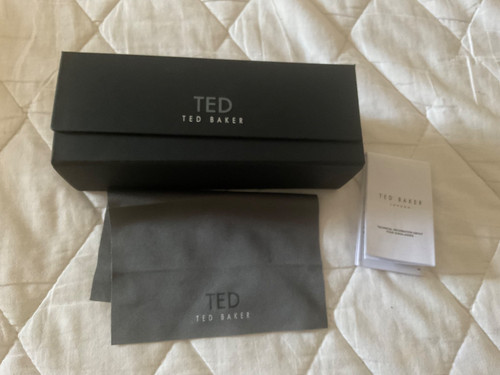 Ted baker folding magnetic - ted,