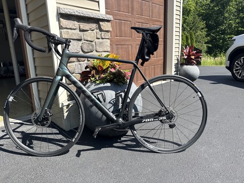 2022 look 785 - 785, huez