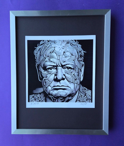 Aidan flux hand - hand, signed