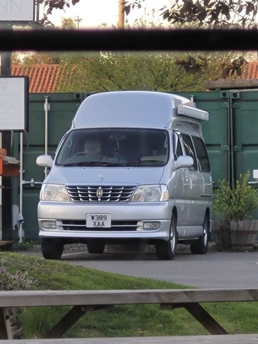 Toyota grand hiace high - grand,