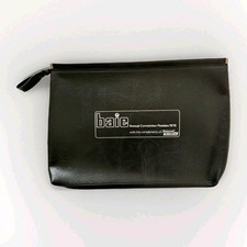 A4 Zipped Faux Leather Folder