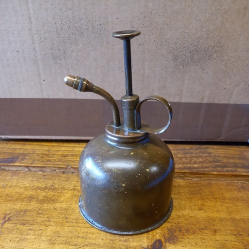 Vintage pump can thumb - can,