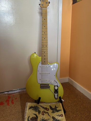 New ibanez yy10 yvette young - new,