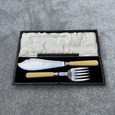 Antique Fish Knife & Serving Fork original case. EPNS, silver collar bone handle