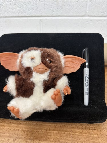 Neca genuine gremlins gizmo - neca,