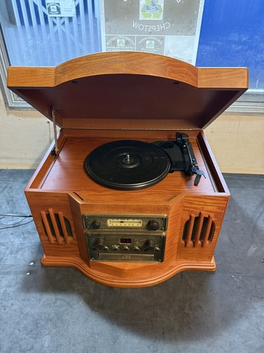 Retro record player - player, cd