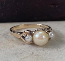 9ct Gold 375 Pearl Ring Hallmarked G&T.J London 1 Claw Missing