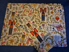 Christmas Duvet Set Single. Used Once. Nutcracker, Reversible Diamond Pattern.